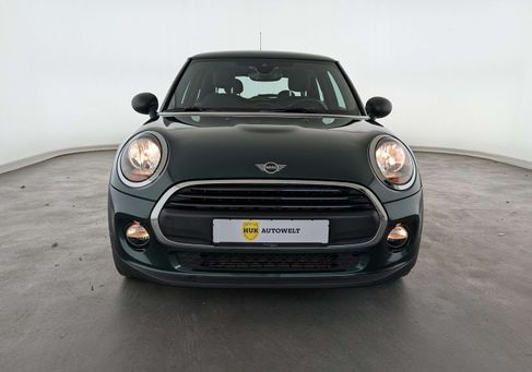 MINI ONE, 2019