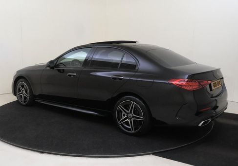 Mercedes-Benz C 300, 2023 3
