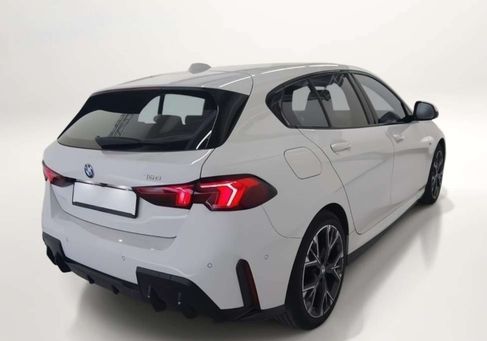 BMW 120, 2025