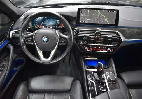 BMW 520, 2021 2