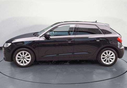 Audi A1, 2022