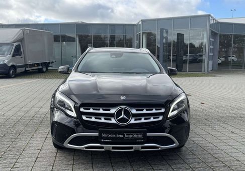 Mercedes-Benz GLA 180, 2019