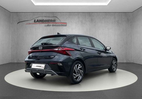 Hyundai i20, 2025 3