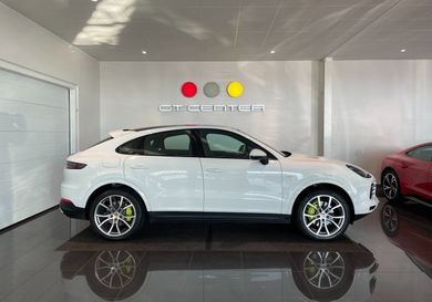 Porsche Cayenne, 2020