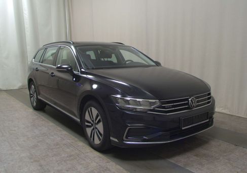 Volkswagen Passat Variant, 2021 3