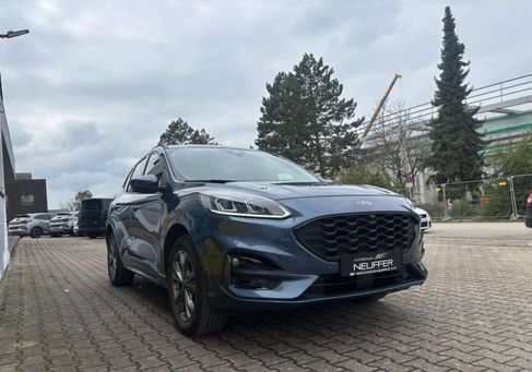 Ford Kuga, 2021