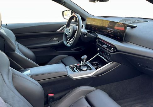 BMW M4, 2025 3