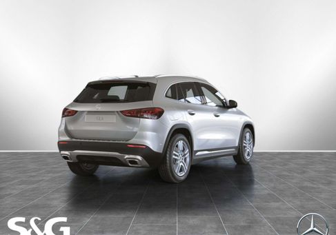 Mercedes-Benz GLA 250, 2020
