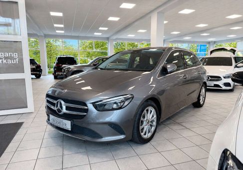 Mercedes-Benz B 250, 2019 3