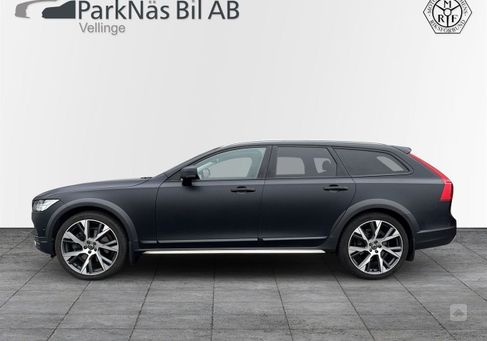 Volvo V90 Cross Country, 2019