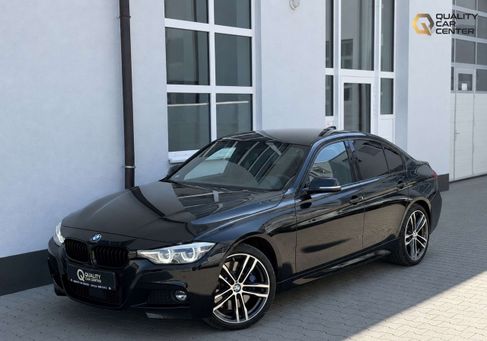 BMW 330, 2018
