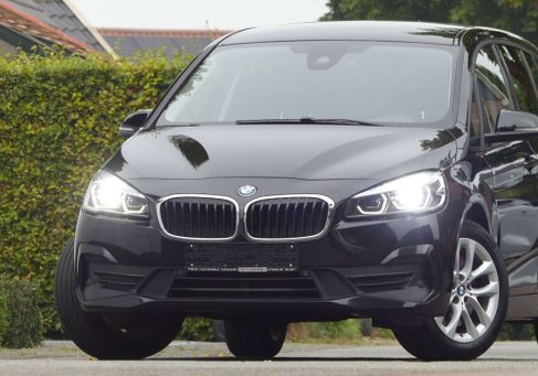 BMW 220, 2022 2