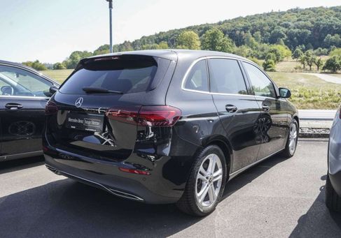 Mercedes-Benz B 200, 2025