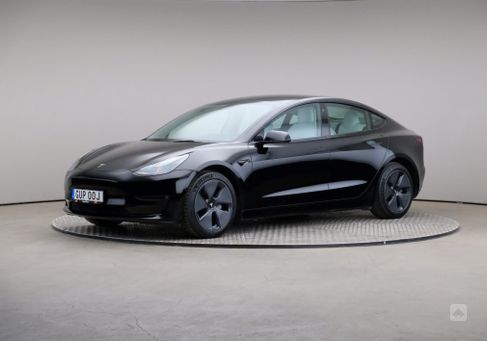 Tesla Model 3, 2021