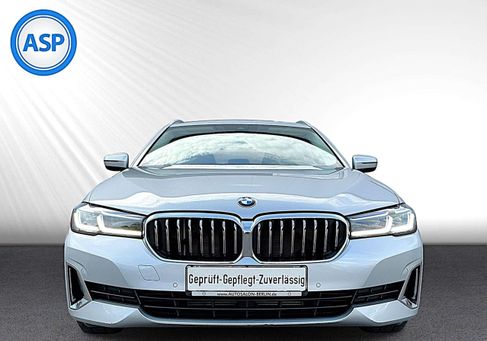 BMW 520, 2021 2