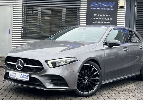 Mercedes-Benz A 180, 2022