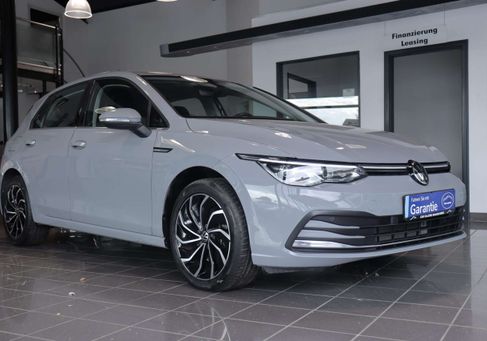 Volkswagen Golf, 2024 2