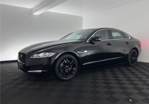 Jaguar XF, 2019 3