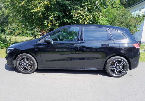 Mercedes-Benz B 250, 2021 2
