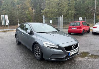 Volvo V40, 2018