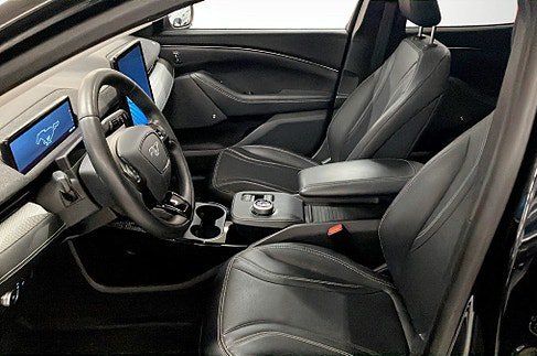Ford Mustang Mach-E, 2021