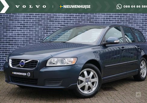 Volvo V50, 2011