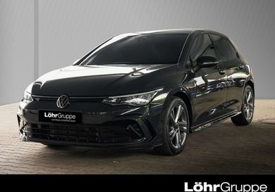 Volkswagen Golf, 2024
