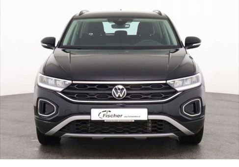 Volkswagen T-Roc, 2025 3