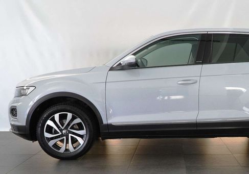 Volkswagen T-Roc, 2021