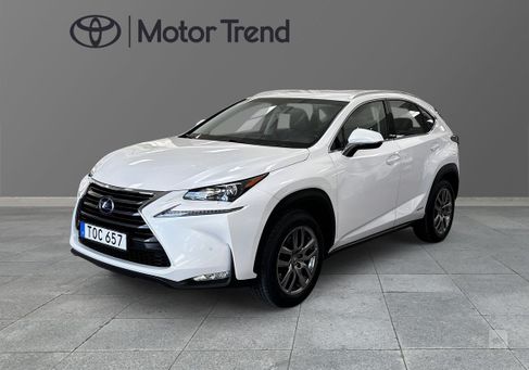 Lexus NX, 2015