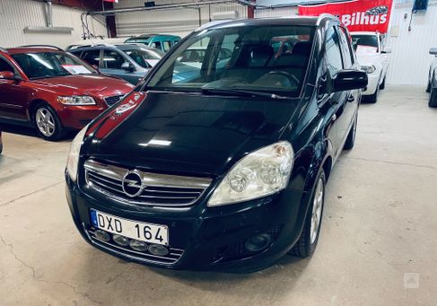 Opel Zafira, 2011