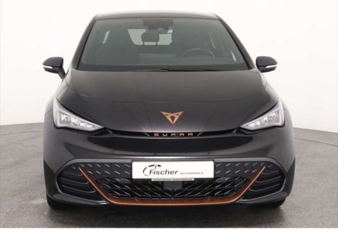 Cupra Born, 2025