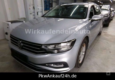 Volkswagen Passat Variant, 2021