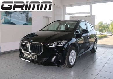 BMW 216, 2024