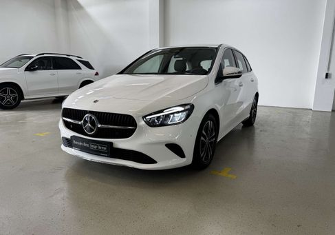 Mercedes-Benz B 180, 2025
