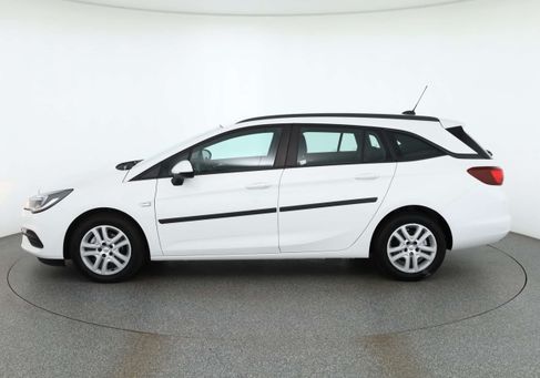 Opel Astra, 2020