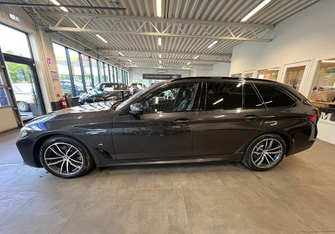 BMW 520, 2021