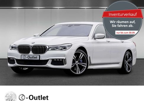 BMW 750, 2017