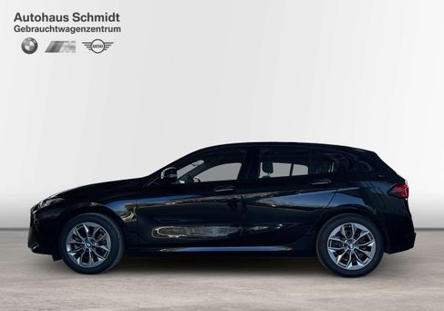 BMW 120, 2025