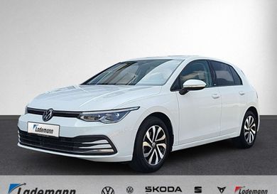 Volkswagen Golf, 2023