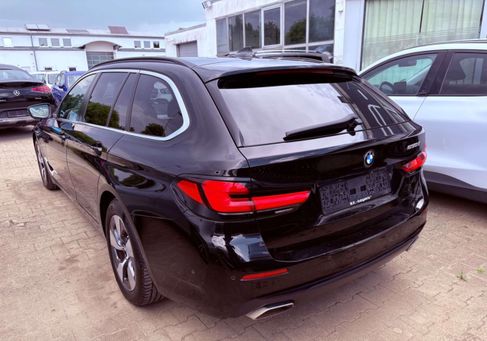 BMW 530, 2021