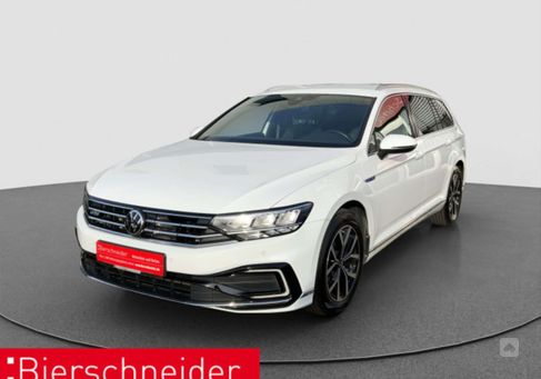 Volkswagen Passat Variant, 2021