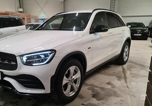 Mercedes-Benz GLC 300, 2021