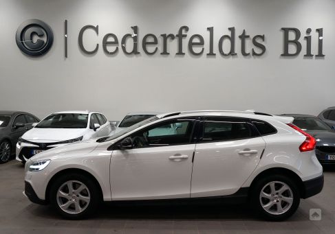 Volvo V40 Cross Country, 2018