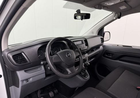 Opel Vivaro, 2021 3