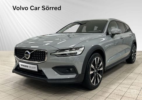 Volvo V60 Cross Country, 2024