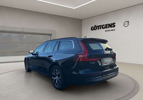 Volvo V60, 2023