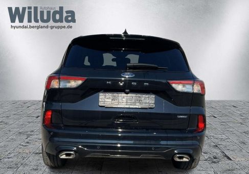 Ford Kuga, 2022