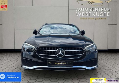 Mercedes-Benz E 200, 2023 2