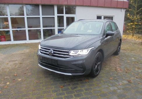 Volkswagen Tiguan, 2022